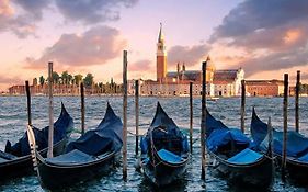 Villa Santin Carraro Immobiliare - Family Apartments